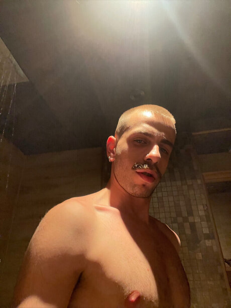 Mr Eggplant xxx model gallery