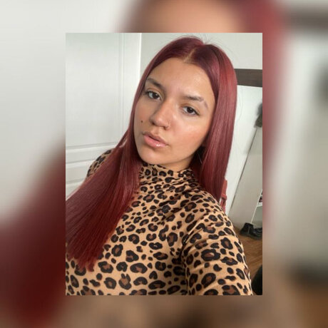 Your little redhead Juli_ star sex photo