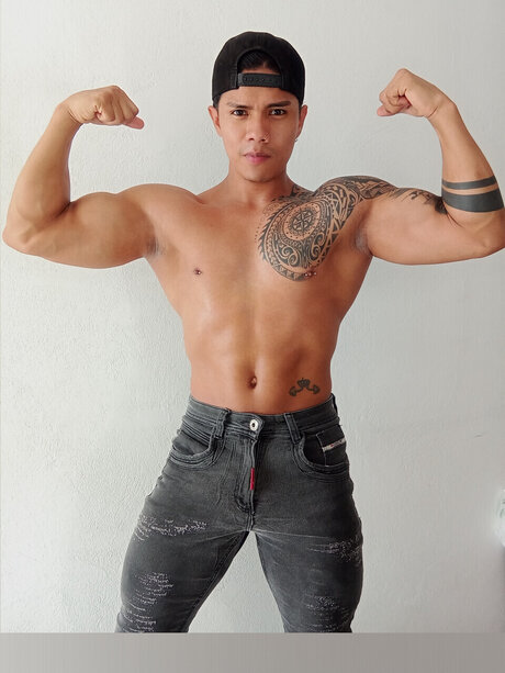 J Musiry star naked pic