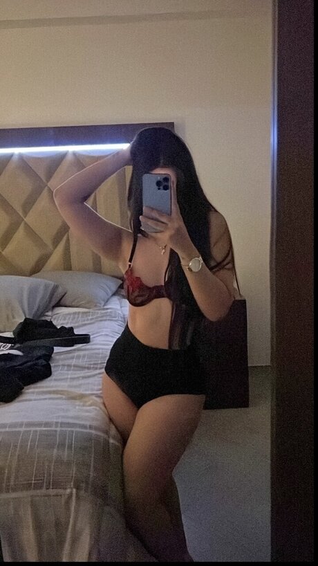 Stephania nude pornstar images