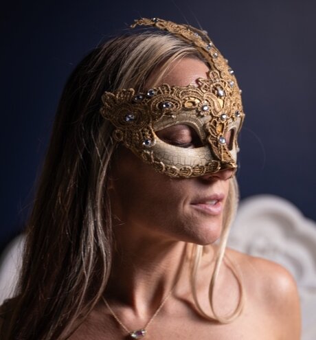 Lilly Hunt naked star pictures