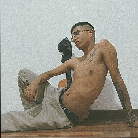 Aaron Hall model hd gallery