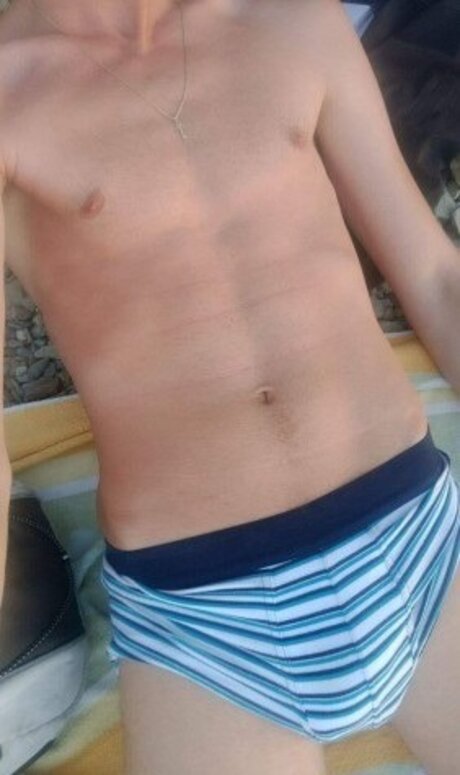 Luckydick2021 xxx pornstar photo