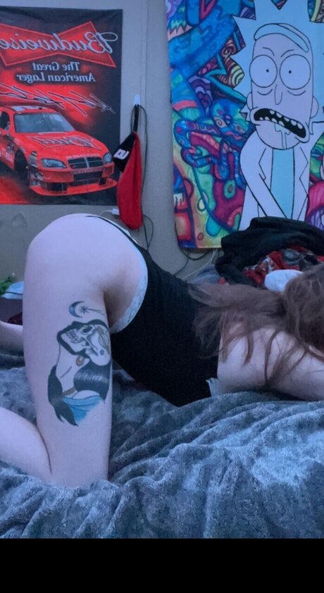 Dom Moore top actress photo