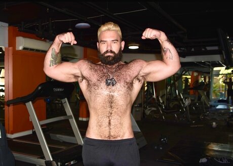 Moose model nude pic