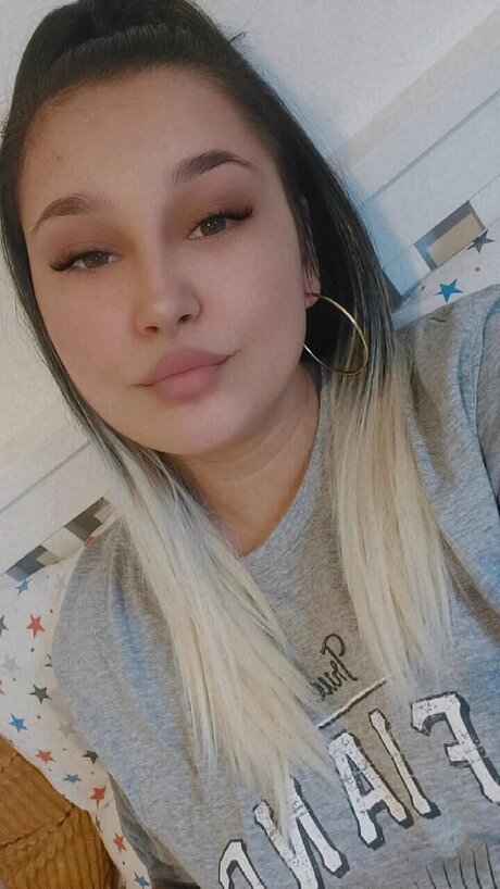 Roxana Maria exclusive model photos