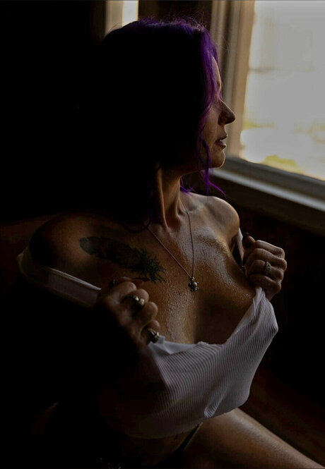 Phaedra model nudes pic