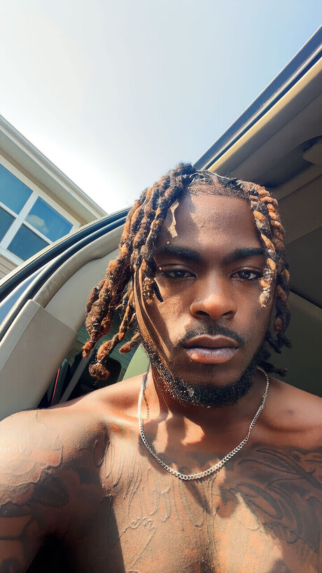 Longdck21 model free picture