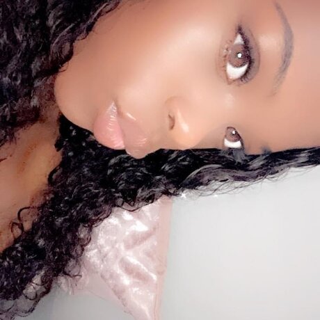 GegeBaby beautiful actress photo