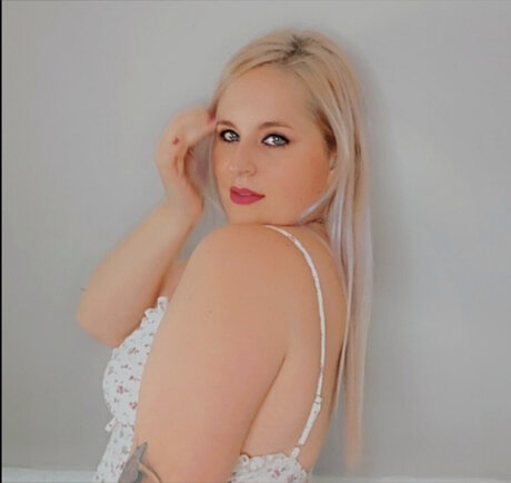 Hummingbird hd pornstar picture