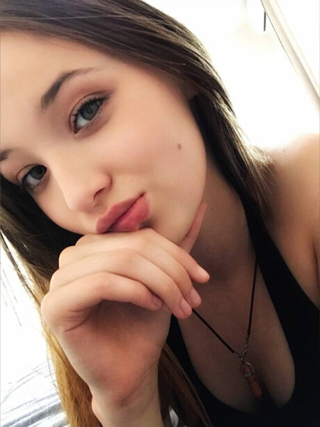 _LILLY ALURE_ star art archive