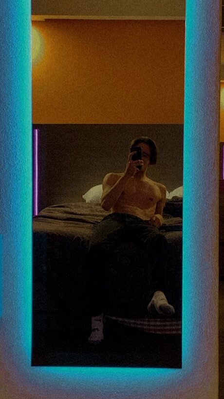 Torres San star erotic picture