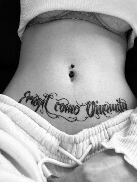 Shakira Perez fernandez model erotic picture