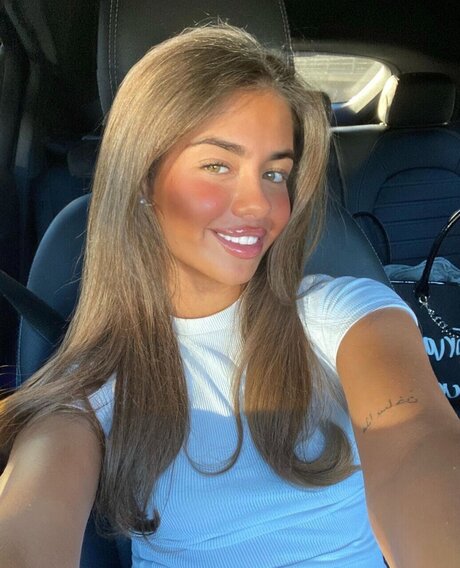 Anya Mae_ star naked gallery