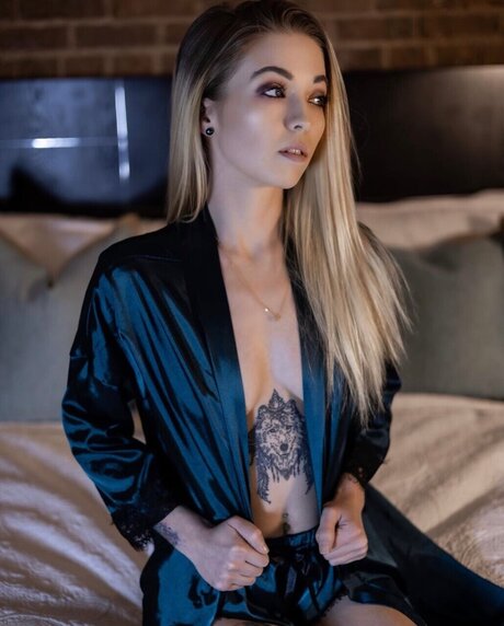 Lily of the fea model adult pics