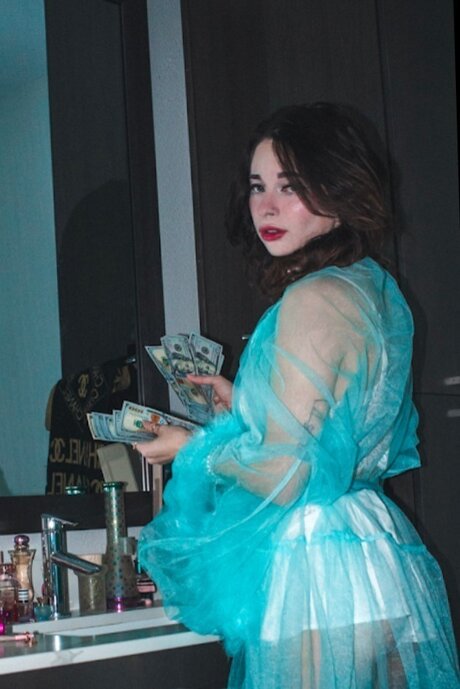 _lil babe_ beautiful actress gallery