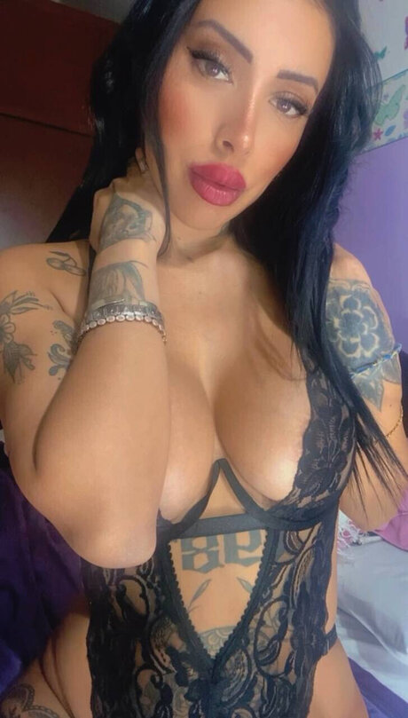 Mia Fox Vip pornstar perfect archive