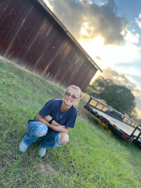 Farmgirl Rae pretty pornstar galleries