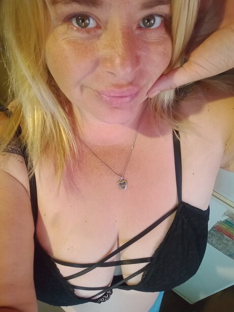 Yesi curvy xxl mucha carne Argentina_ exclusive actress gallery