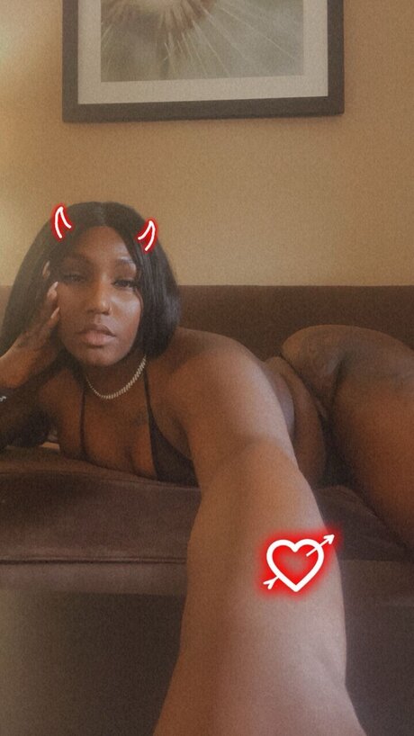 XXXDesire star free photos