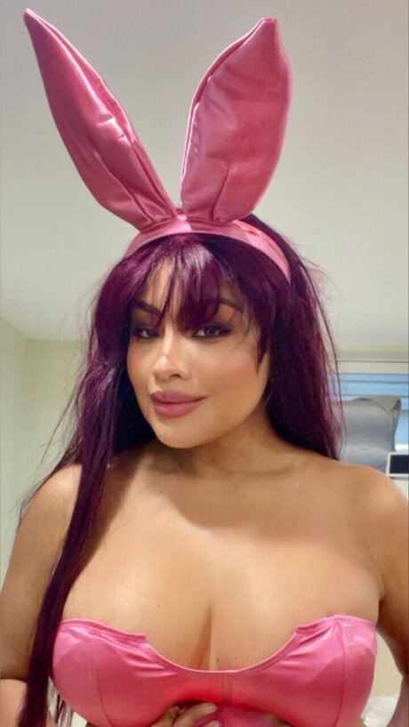 Mia Lit nude star picture