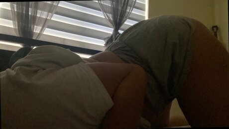 TINY H0RNY PUSSY_ star nudes photo