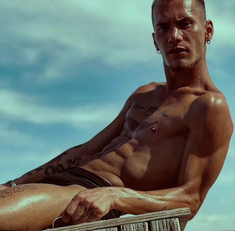 Alek tattoo star hot archive