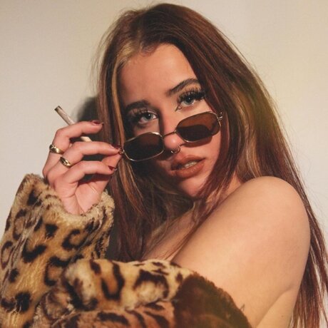 Emma Tyler FREE_ sexy actress galleries