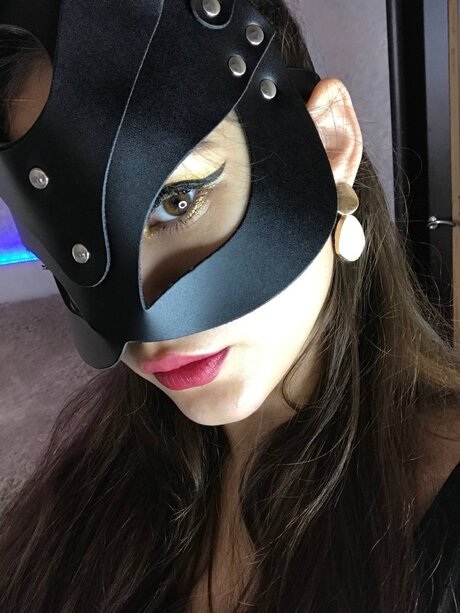 Queen Alice_ pornstar sex picture