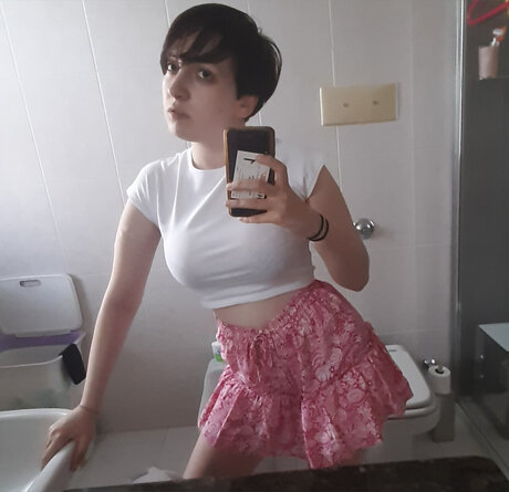 Ariistogatta star best pics