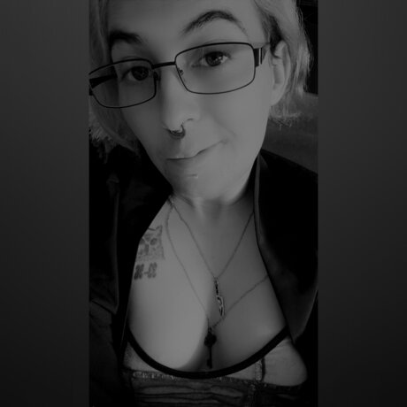 Dowen model naked galleries