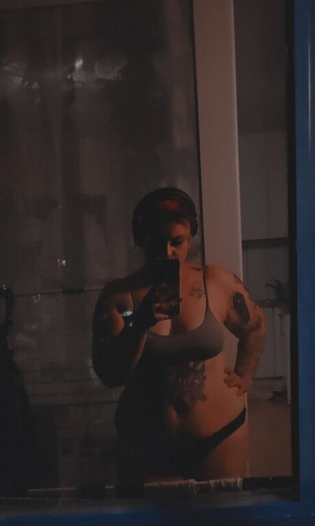 Miss Biibiinella_ pornstar hd pic