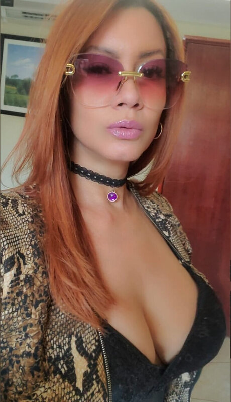 Rebecca Myers model pretty pics