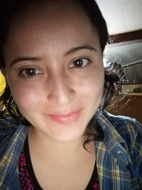 Elizabeth Jim nez adult star photos