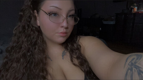 Luna nyx pornographic actress pics