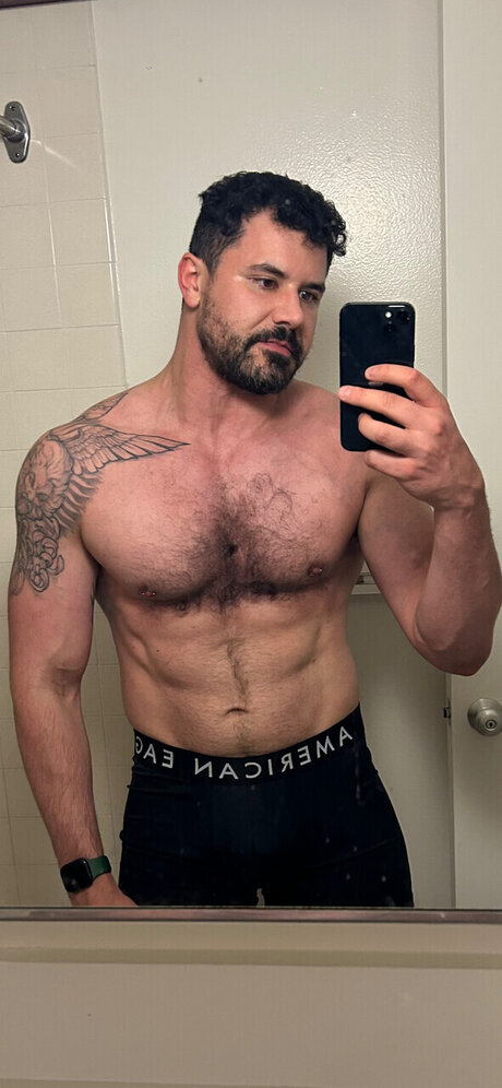 Aaron Bearon_ perfect actress pic