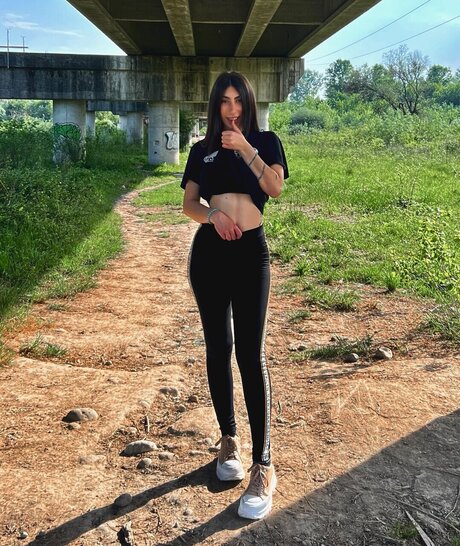 Tinash naked pornstar galleries