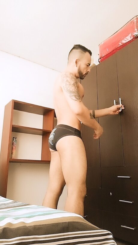 peter pornstar naked galleries