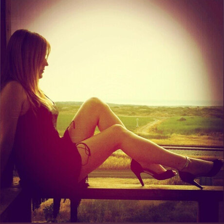 Emma Goddess Findom amp amp Feet star nude photo