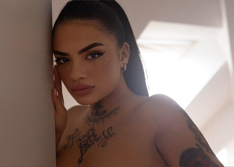 Oh heavenly hot model archive