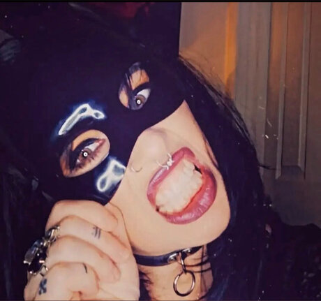 Deadred317 model sexy archive