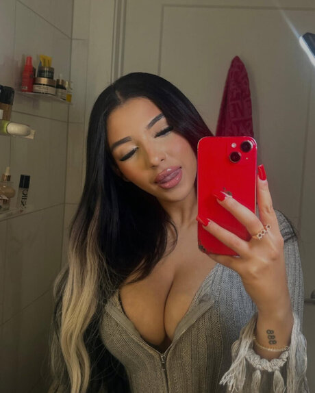 Lina Sara_ pornstar best pic