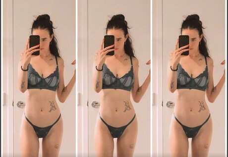 Han nudes star galleries