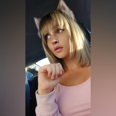 DarkPinkBunny star sexy images