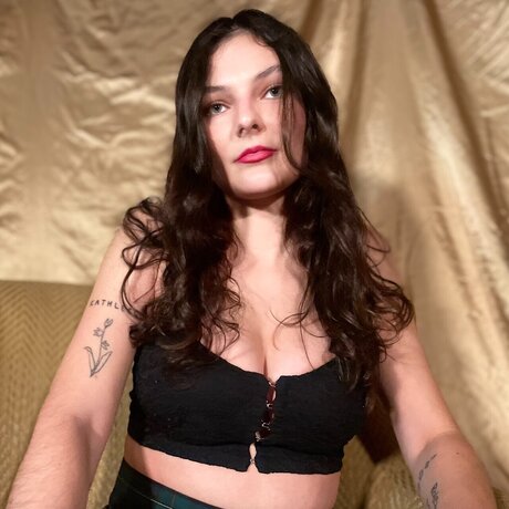 Bea Moore porn actress pictures