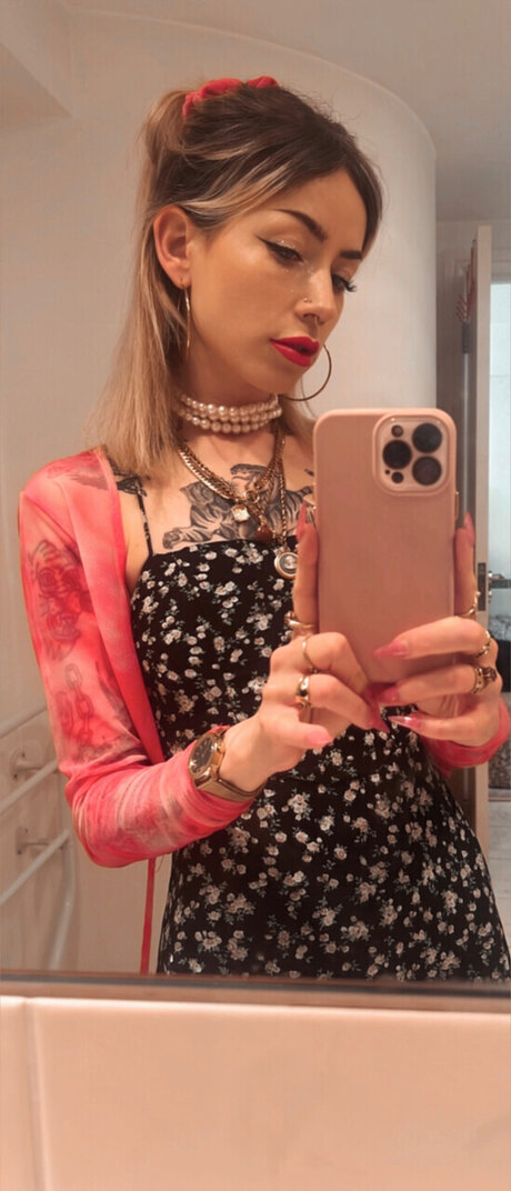 The Kage star sexy pic