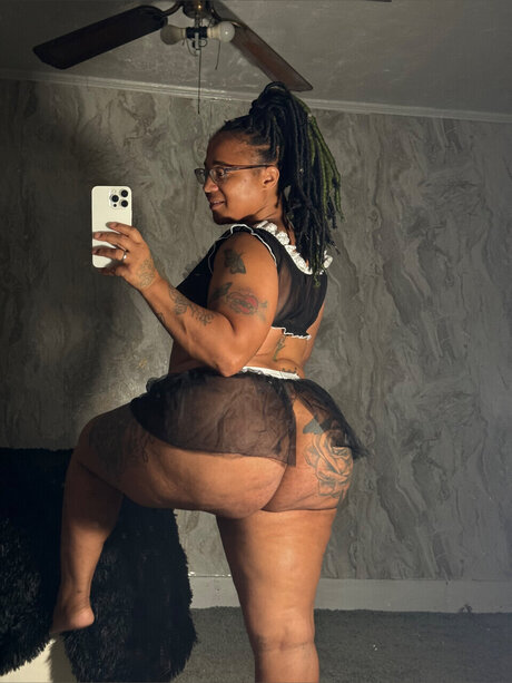 Everlasting Desire erotic model images