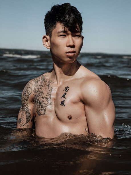 Nickolas Nguyen best model gallery
