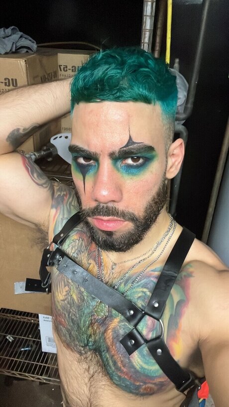 Papi Suave hot star pics