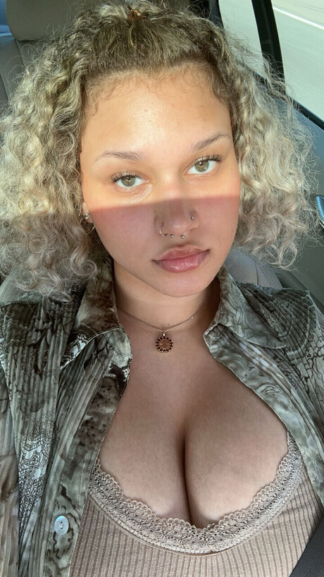 pusseeclitterqueen model pornographic galleries